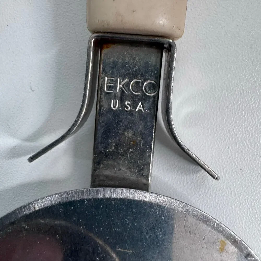 Lot 3 VTG  Kitchen Tools,  Ecko Pizza Cutter, Swing Way Can Opener, Ecko Tongs